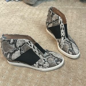 Paolo Wedge faux snake skin wedges